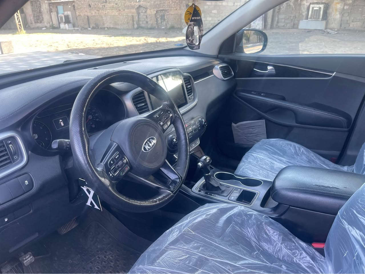 سورنتو 17 أمريكي 
جاملغ وبنيد صبغ بدون دواخل محرك 4 سلندر 5 راكب مواصفات 
السعر بلاش 135 قفل 🔒
تحويل وكاله حاضر 
***********
نطيفه وجاهزه 
بيع فقط مااراوس 135 🔒🔒🔒🔒قفل في بغداد 
نزلت سعرها بسبب السوك والدولار  اقل ماابيع رجاءً 
حتا مااتعبك ولا تعبني بغداد, العراق
