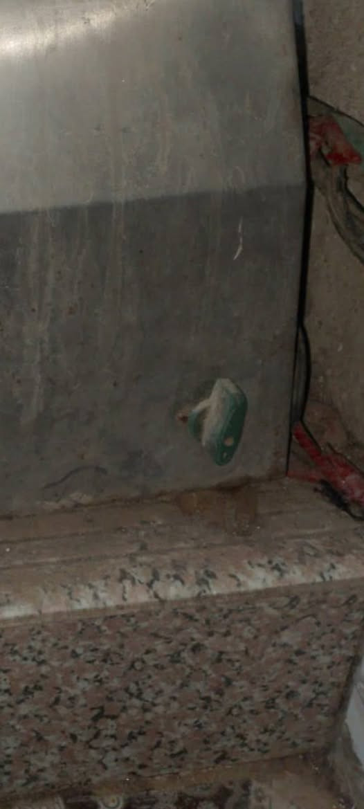 مكينة ثرم حجم 32 شغاله غراضه كامله فقط زر التشغيل والاطفاء عاطل لاستفسار الاتصال على  الرقم ***********،،، قضاء گرمة بني سعيد
