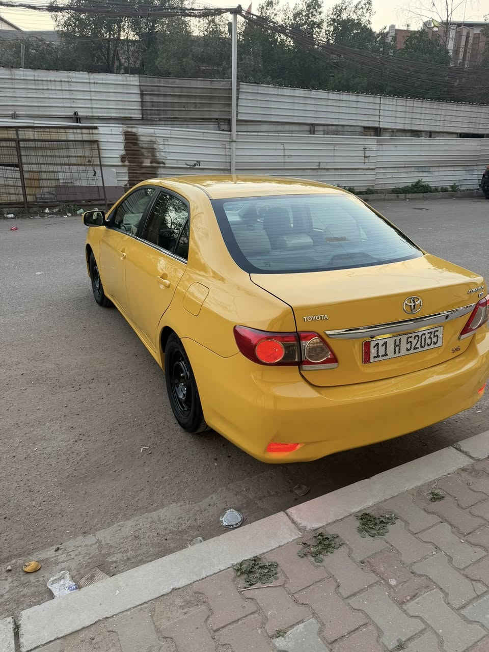 السلام عليكم كورلا للبيع موديل 13خليجي مكينه جديده مال 19 كير مكفول مال جنايه مصفره هيئه غرامات سنويه27باسمي شرط تحويل رقم بغداد جديد تبريد ثلج مدوشمه كشنات شاشه كامره تحكم ستيرن حداديه جديده امامي خلفي من دبلات اربعه مشط ستيرن كله جديد ناعمه سياره ماشي 270مبدل بيه جاملغ امامي عكس السايق بدون دواخل وبدون ايرباك عارضه 117وبيه مجال قليل مكان السياره بغداد***********
