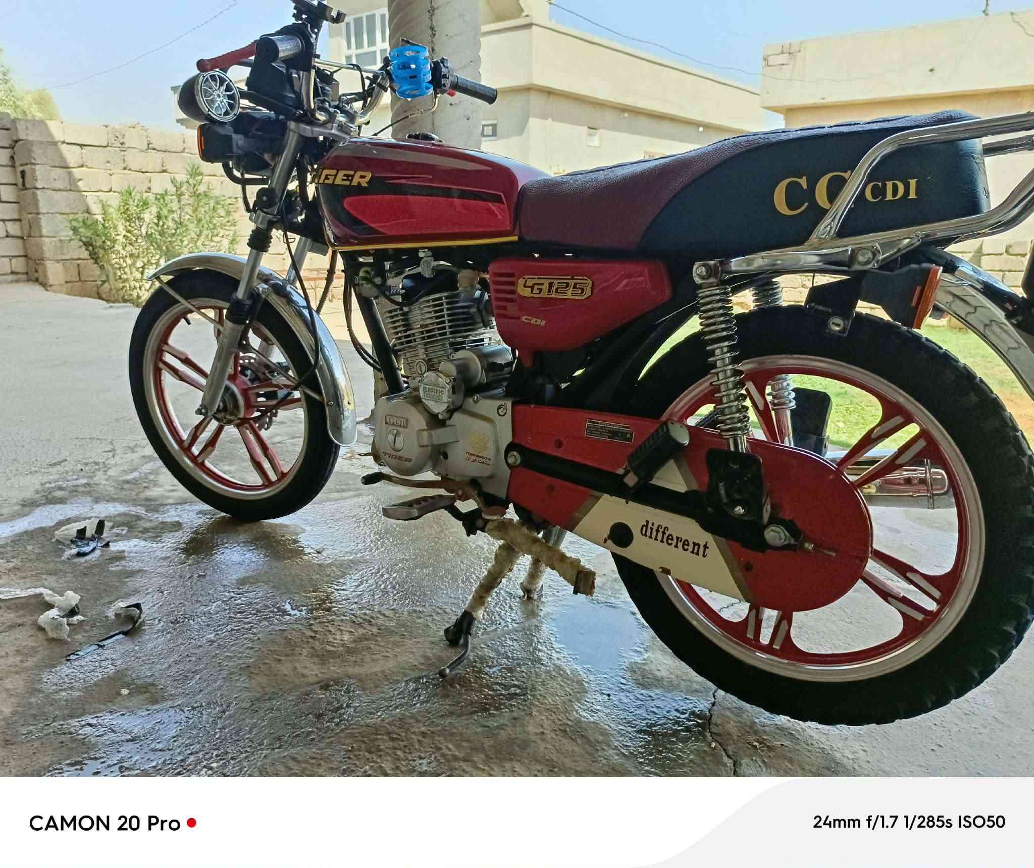 تايكر خمسة كير سلف شرط كلو شقال مكينة شرط مامفتوحة كربايات كلو شقال 6500بي مجال شي قليل


**إذا كنت صاحب هذا الإعلان وتريد حذفه لأي سبب، رجاءا أرسل رسالة إلى الدعم الفني**