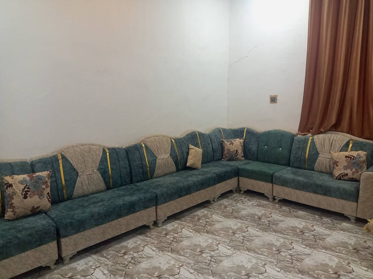 السلام عليكم 
جديد جديد
ديوانين ١٢ قطعة ٢٤ نفر مشتري ب٩٠٠ الف 
واريد ابيعه ب٦٥٠ الف  محتاج فلوسه
بلايود موا اسيورة شرط اذا موا بلايود لا تأخذه
اخوان بلا شطارة لان القرآن ايگول( ولا تبخسوا الناس اشيائهم )
يعني انا خسران بي ٢٥٠ الف فلا تتشاطر وياي


**إذا كنت صاحب هذا الإعلان وتريد حذفه لأي سبب، رجاءا أرسل رسالة إلى الدعم الفني**