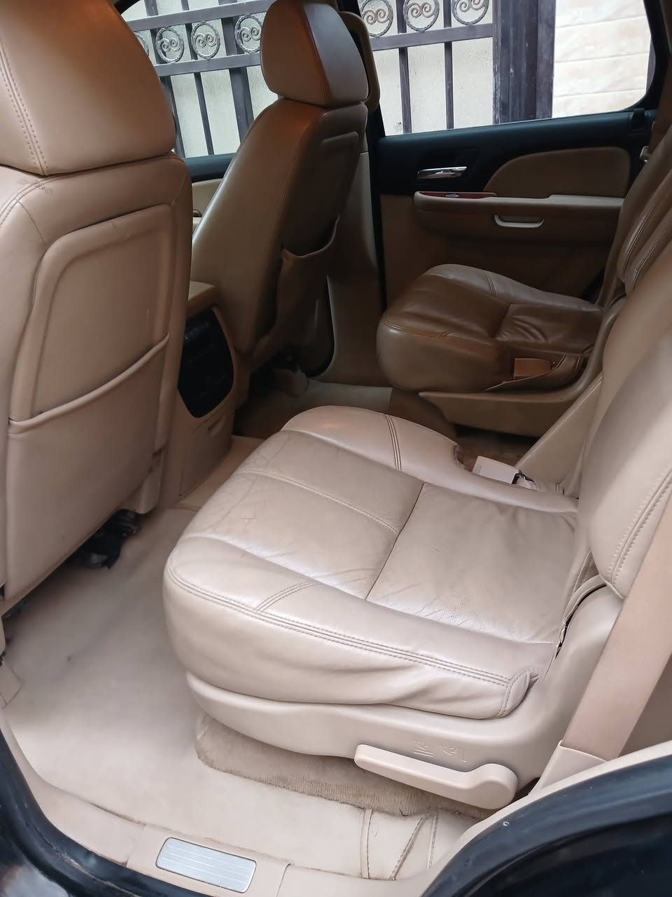 تاهو ٢٠١٠ رقم بغداد بأسمي ثاني يوم تحويل مواصفات ال تي زت كشنات منفصل اشاير بالمري حجم المحرك ٥٣٠٠ بغداد الشعب الهاتف ***********
