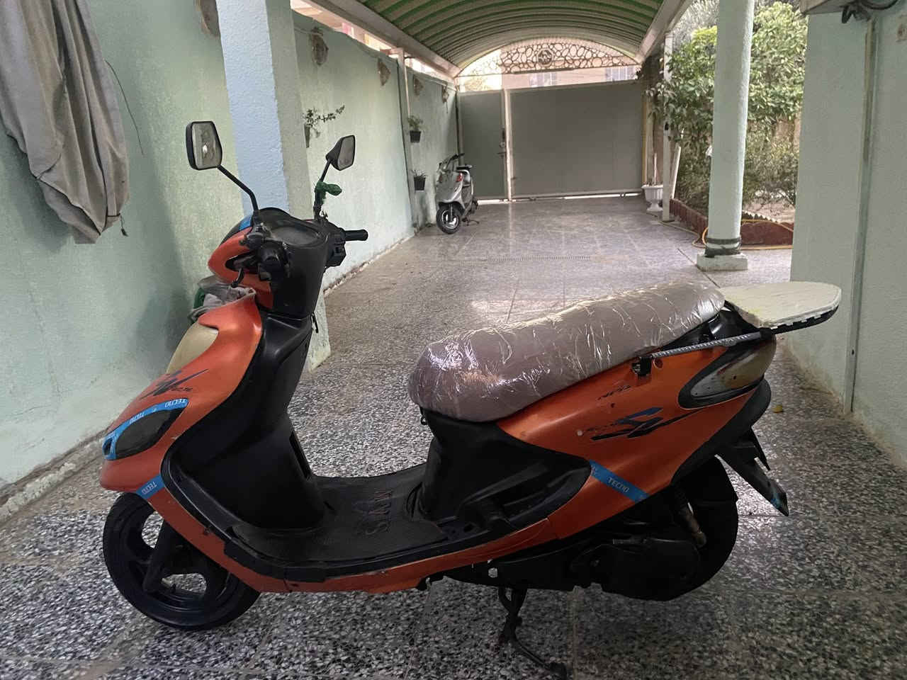 سلام عليكم
دولفين ١٤٠ مكينته نظيفه دراجه احلى من صور كفرات اصليه كهربائيات كله شغاله سلف اشاير هور لايت بك لايت. زوج تايرات جدد دبلات شغاله قفل جنطه قفل ستيرن نقصه باتري فقط. سعره ب٣٠٠ وبيه مجال مكاني طوريج ***********
