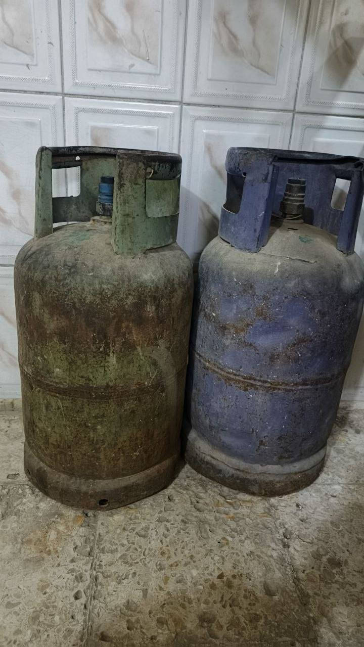 السلام عليكم قنيتين بدون غاز
سعرهن 85 واذا تك سعره 45 
غير متواجد في الفيس
واتساب متوفر
مكلف بالنشر
رقم الهاتف 
‏‪***********‬‏
