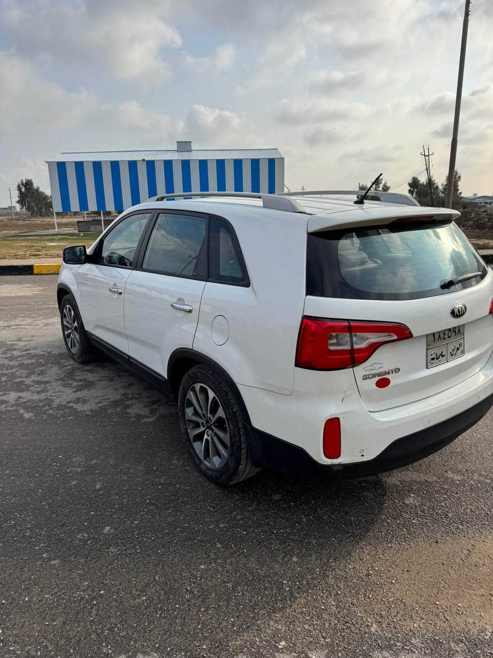 🌹(مكان السياره موصل + تلعفر) محرك مبدل مال گصة 👌

🌹بيع نقد

🌹(مكفوله كفالة عامه) 

🌹سورنتو موديل 2015 خليجي محرك 4V مامفتوح 
فووول مواصفات عدا السلايت بصمه تبريد ثلاث قطع بصمة داخل بيجي

ماشيه 250 كيلو متر
 

~~~~~~~~~~~~~~~~~~~~~~~~~~~~~~ 
*********** موصل, نينوى
