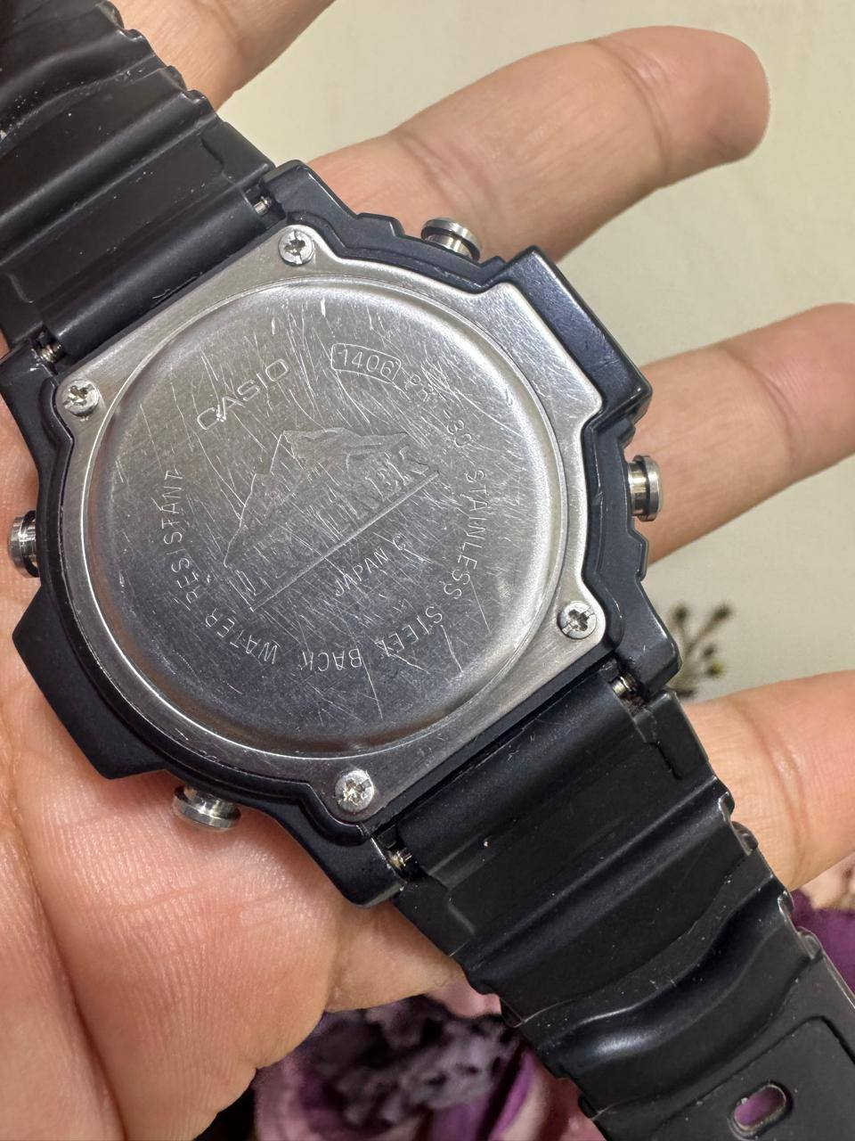 كاسيو بروتريك نوادر (انتاج محدود وغير متوفر )
قطر ٤٤ - دبل شاشه - حراره -ارتفاع- لايت ليد -منبهات -حساس -الاطار الخارجي معدن مقاوم  والعديد من المواصفات 
السعر ١٦٠ الف 
مكاني بغداد الكراده -متوفر توصيل


**إذا كنت صاحب هذا الإعلان وتريد حذفه لأي سبب، رجاءا أرسل رسالة إلى الدعم الفني**