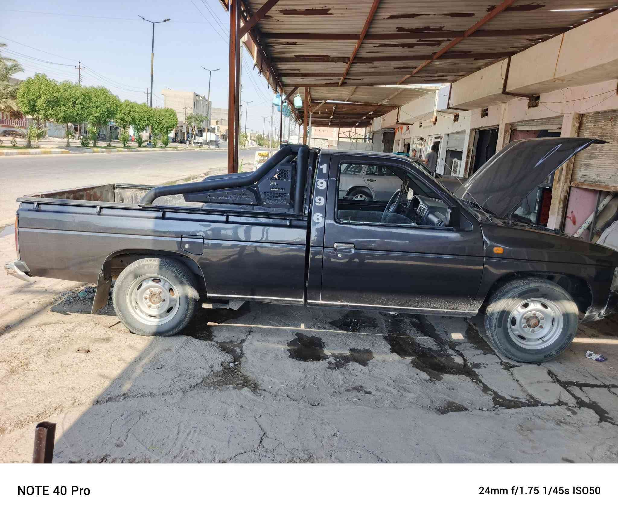 نيسان حمل للبيع  موديل 96  تحويل مباشر أنبار  بدون خياس بدون ضربه صبغ للجماليه 49وبيه مجال  رقم الهاتف  ***********
