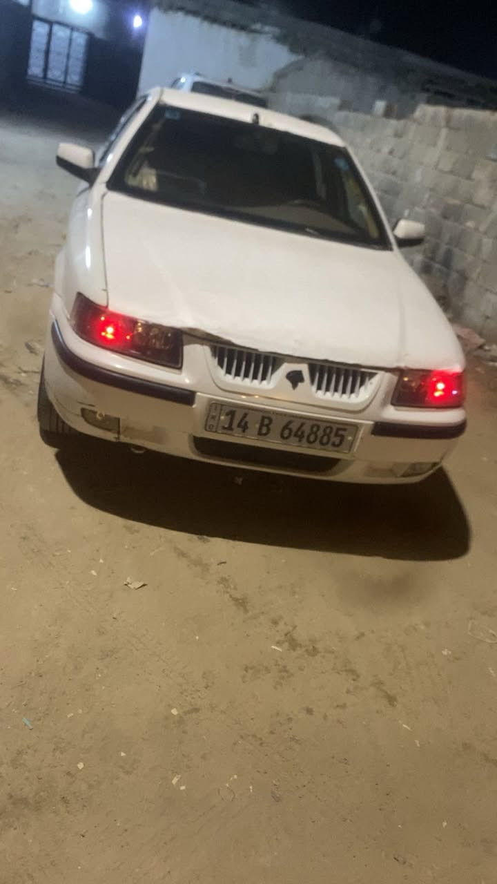 سياره سمند للبيع موديل 2011 سياره حلوه ونضيف مكينتها حلوه ماناقصها سعرها 30مداور ثاني يوم سياره باسمي عنوان : بصره الزبير المكصب نتصل عله رقم ***********
