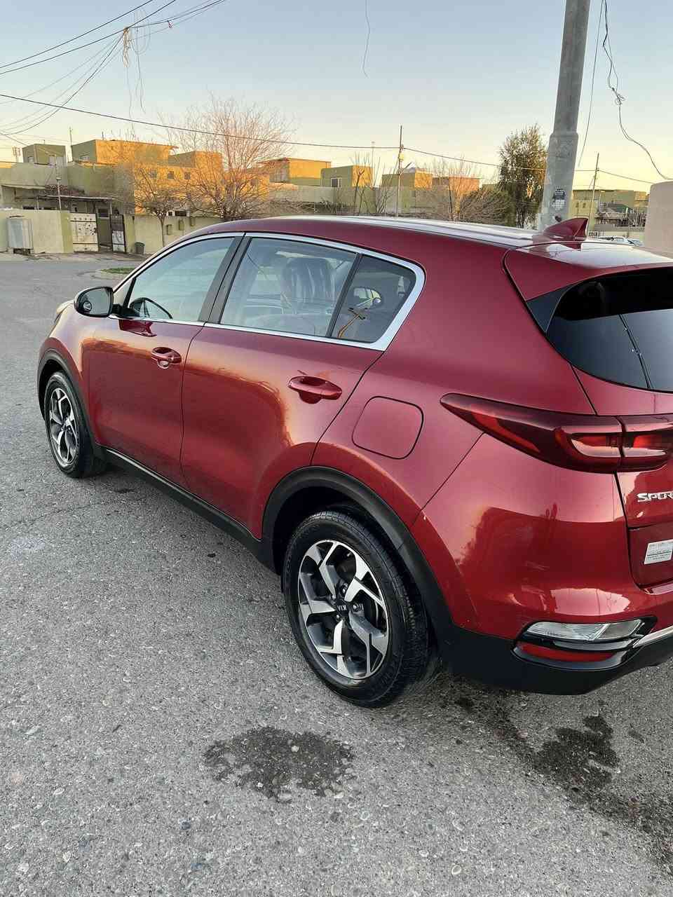 بيع + مراوس رقم شمالي
كيا سبورتاج موديل 2022 
مواصفات نص فول شاشه كاميره رادارات ويل كروم 
بيها جاملخين امامي صبغ بدون ضرر سرقه بدون دواخل بدون ايرباك گير محرك شرط مامفتوح محرك 2400
ماشيه 65 الف ميل فقط 
سعر 158 بيها مجال بسيط مكان السياره أربيل شارع 100 
***********
***********
