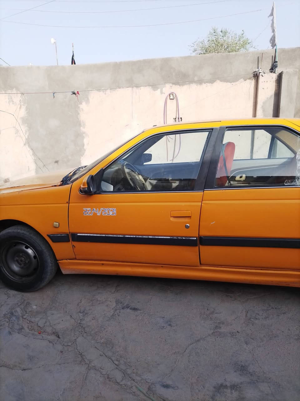 بيجو بارص موديل ،2018سنويه 2027مكفوله من ضربه القويه والعيب شرعي مكفوله صوليات مكفوله  مكينه وكير خياس ما بيه فقط ال بنيد طاير مره2تبريد شغال مكاني زبير دور ضباط سعر34وبيه مجال قليل رقم***********
