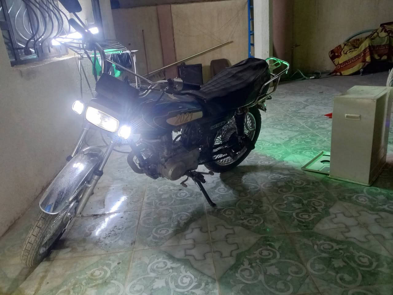 ماطور موديل 2020 شرط الشغل نضافه
90بل 100الستفسار***********
ال سعر 250الف
