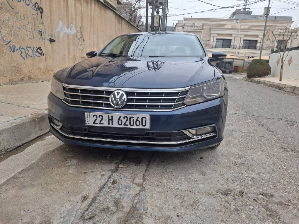 سلام عليك 
ڤۆلکسواگن پاسات ٢٠١٩ 
رەنگی نیلیە و ناو سپیە
مواسفات
بەسمە
کوشن هیتەر
رادار ٣٦٠
ئەپڵ کار پلەی
وەکو بۆیاخ وێنەی حادیسەم داناوە زۆر خەفیفە 
بەس صبوغ عامە بێ ئەوەی یەک نوقتە ناو دەرکەکانی گرتبێ لەسەر ساغی 
ئێرباگ و ناو گرتن بە شەرت
٣ جێی كەمی مەعجونە خۆم کردیتم وێنەی پێش و دوایم لایە بەس بۆ جوانی 
گێر و مەکینە و کارەبایی بە شەرتە 
١٩١ هەزار کیلۆمەتر رۆشتیە
رەقەم شانصیم دانایە
***********
لە هەولێرم أربيل, العراق
