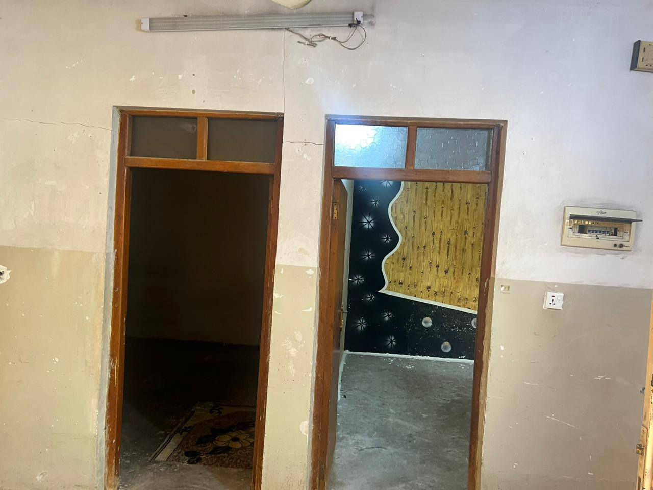 ‏بيت للإيجار في حي البكر  منظمة مساحة 100 متر قرب جامع الرؤوف للاستفسار اتصال رقم التالي ***********
