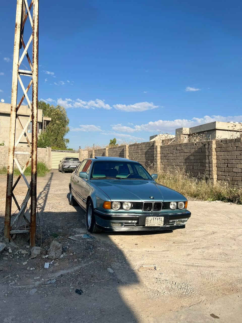 السلام عليكم بي ام للبيع حجم 730  محرك 6 شرط لا نفخ ولا بخار رقم بغداد اني شرعي سنويه تسقط 2031 مكاني موصل ***********

