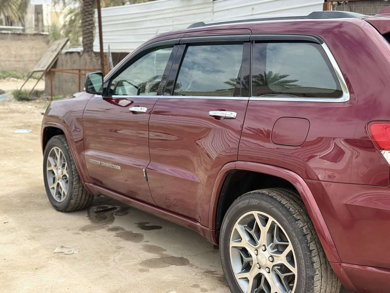 سلام وعليكم جيب موديل 2020خليجي ماشيه 69الف كفاله عامه من الدعاميه إلى الدعاميه
مواصفات اوفر لاند
مكان السياره حله 
***********
***********
السعر 335$$$
