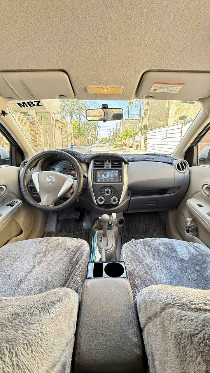 السلام عليكم للبيع  صني هندي بليته زركه موديل 2024 جديده لوك ماشيه 17 الف لون سلفر دواخل بيجي اخوان السياره جاهزه من كلشي تخم تاير صدر حداديه بدون رقم تترقم بغداد 
مكاني بغداد الدورة 
سعر 97 ورقة 
***********
