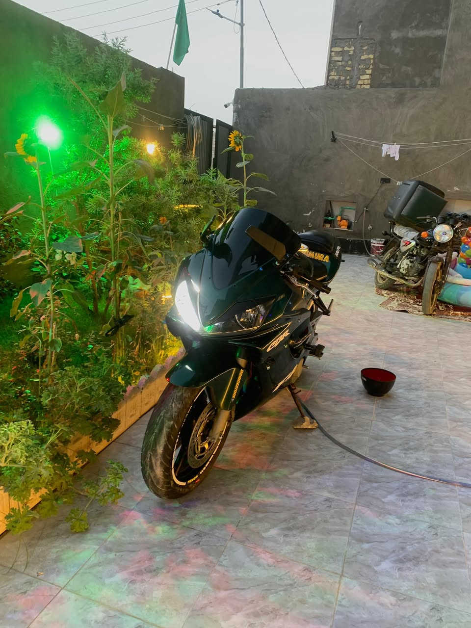 هوندا F4i 600cc للبيع
مكينه وكير كفاله مكينه 600cc الدراجه حلوه ومكينتها مشاءالله ناعمه ونيكل جديده ، 
حاط الها دبل فان علمود الحماوه يعني تنسه شي اسمه حماوه ، 
"مكاتبة فقط"
رايدها ب 26 وبيها مجال 
العنوان البصره المعقل
 ورقم الهاتف متواجد واتساب فقط" 
***********
