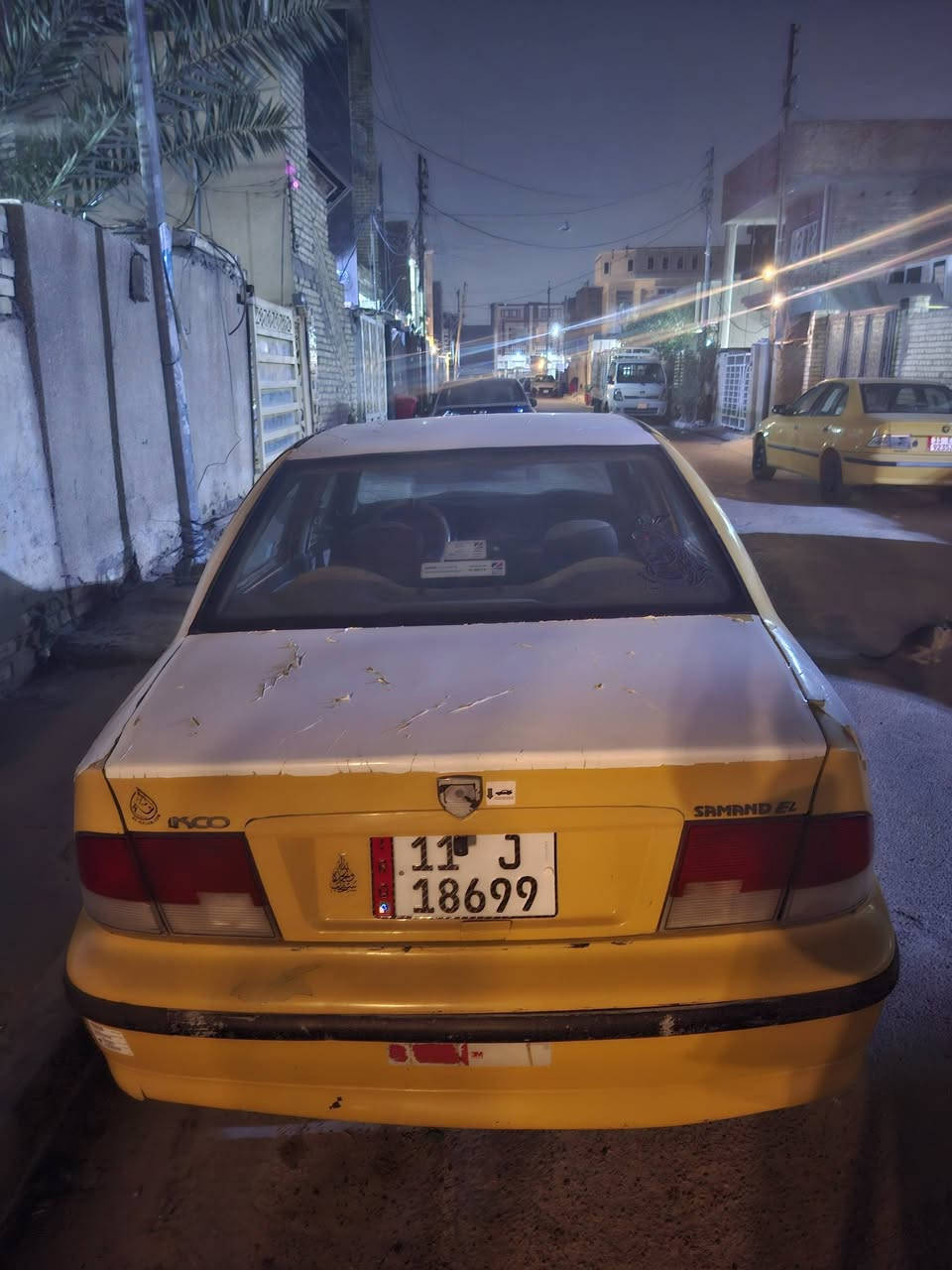 سلام عليكم سمند 2010 مكفوله من ضربه وصبغ مكينه وكير مكفوله رقم بغداد مصفره هيه وغرامات بسمي تحويل مباشر عنوان بغداد حي الجهاد السعر 35 وبيه مجال شي بصيط ***********
