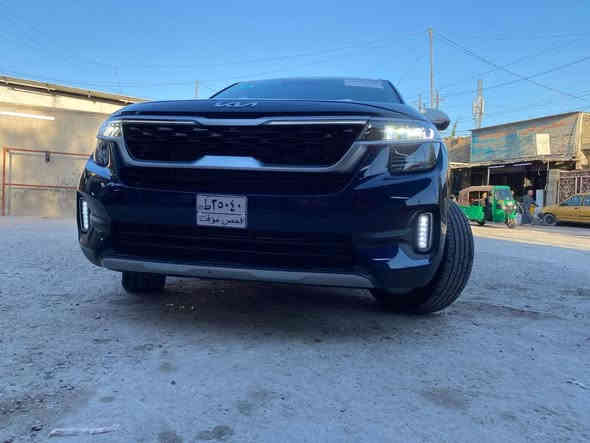 سلام عليكم للبيع أو مراوس كيا سلتوس 2023 بدون رقم بسمي المنفيس ماشيه 71mi  مكاني بغداد عارضهه ١٤٠ 
***********
