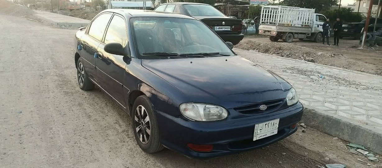 من رخصة الادمن سيفيا 2000 مشروع وطني سنوية نافذة هي السنة مكفولات كير مكينة تبريد شغال مصبوغة جمالية كاميرا وشاشة سعره ٣٦ وبيه جال
رقم الهاتف ***********
