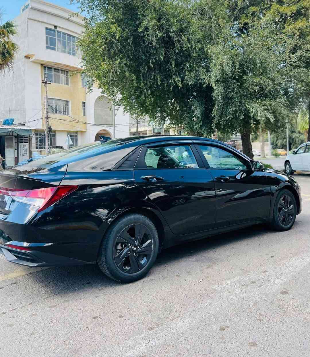 Hyundai Elantra 2022
هيونداي النترا 2022
وارد امريكي 
محرك. 2.0 دوش
 مواصفات نص فول 
شاشه كاميره خلفي 
بصمه شغال عن بعد 
رادار امامي 
ستيرن تحديد سرعه تحديد مسار 
بعد هوايه مواصفات بيها
  سياره ماشيه 70ميل تقريبا 
سياره مكفوله من آي نواقص كله 
للاستفسار ***********
