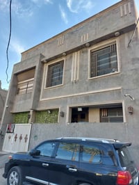 بنايه للبيع المساحه ٢٨٠م الواجهه ١٠م والنزال ٢٨م تتكون من ٥شقق سكنيه ا...