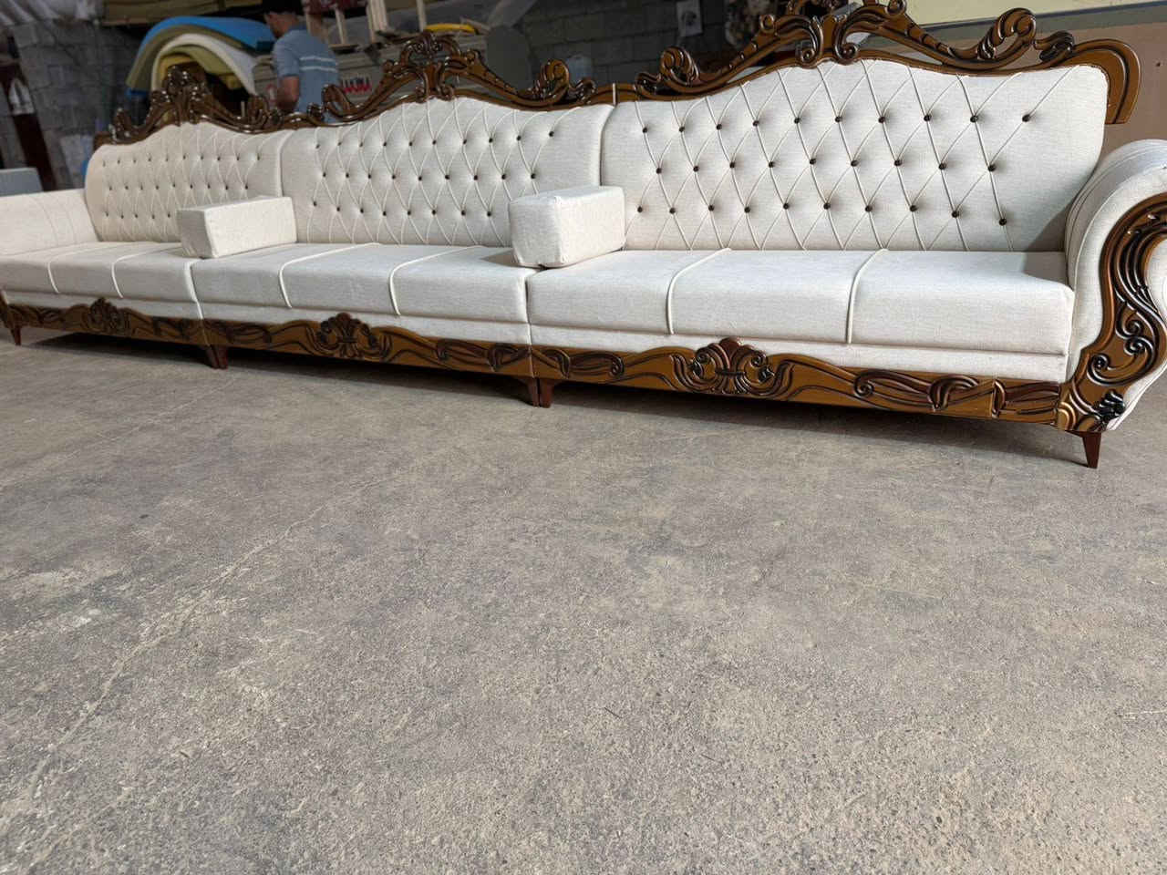 ديوان ملكي  طراز حديث وانيق تصميم وانتاج معمل قنفات جود


**إذا كنت صاحب هذا الإعلان وتريد حذفه لأي سبب، رجاءا أرسل رسالة إلى الدعم الفني**