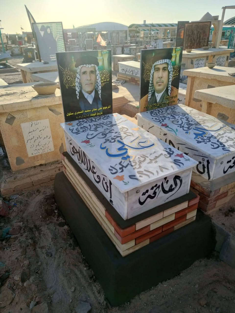 بسم الله الرحمن الرحيم 

يعلن مكتب الدفان وديع فارس الكعبي عن وجود قطع في المقبره القديمه الفتحه السادسه عامود (٤٠) ع ايدك اليمنه بسعر مناسب ب (٣) ملايين وبيهن مجال 
وترميم القبور القديمه 
مرمر ايطالي السعر ٣٠٠
مرمر جاهز السعر ٢٠٠
مرمر اسلامي مدرج السعر ١٥٠ 
مرمر ابو الصوره السعر ٤٢٥ 
*********** واتساب 
*********** واتساب@بسم الله الرحمن الرحيم النجف, العراق
