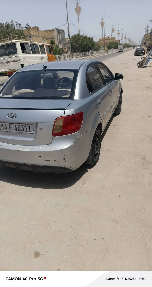 كيه ريو موديل 12خليجيه مكينه 1600 دواخل عسلي جام كهرباهي تبريد ثلج كير مكينه نعمه من الله بيه تصليح بيبان 2 جهت السايق وبيه صبغ باب العبري وجاملغ سياره جارده رقم بصره تحويل ثاني يوم السعر 70 وبيها مجال  ناصريه مركز ***********
