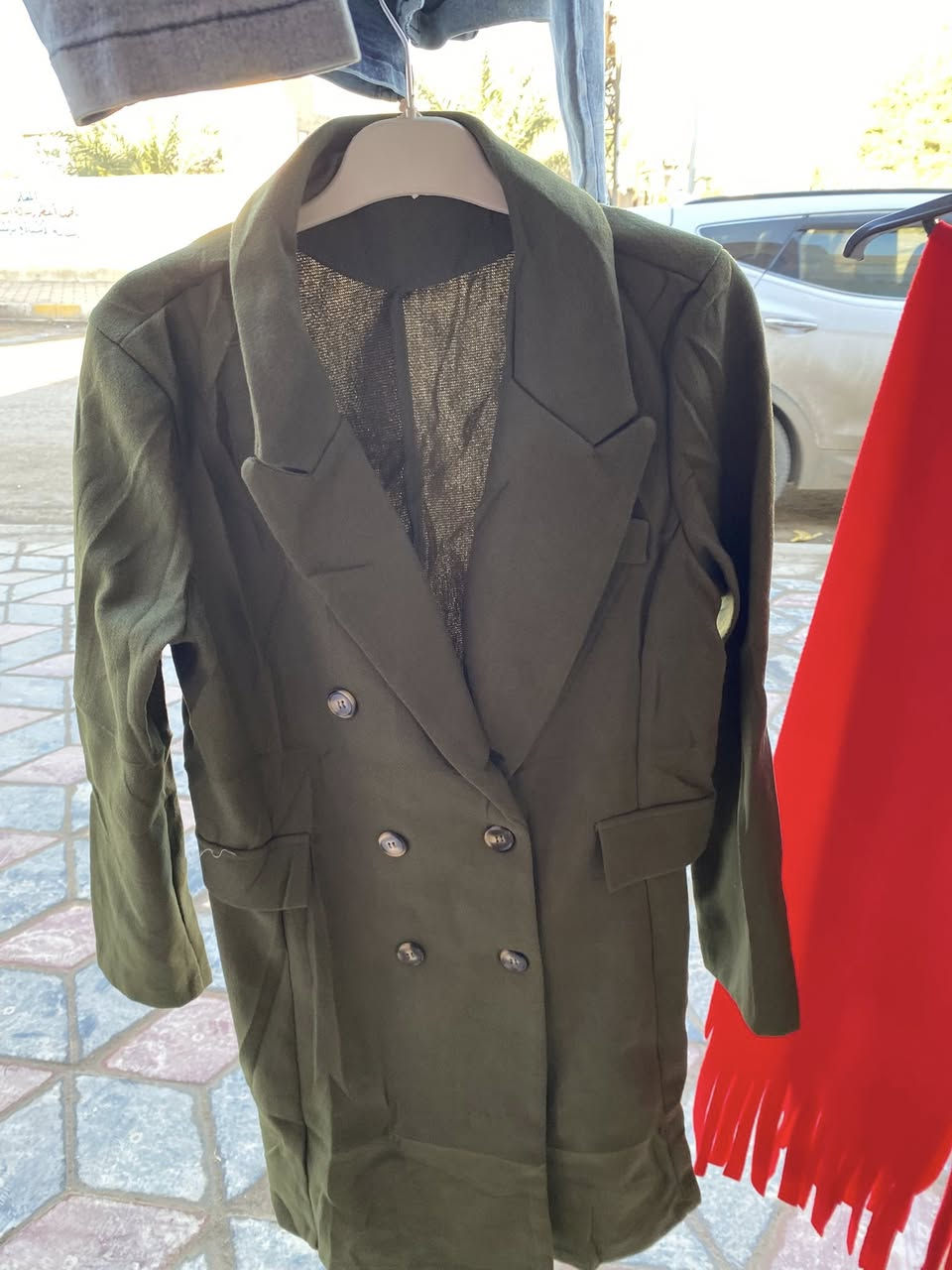 سلام عليكم كارتون ملابس شي ان قطع مفوله 
الي يريدهن واتساب. 
***********
