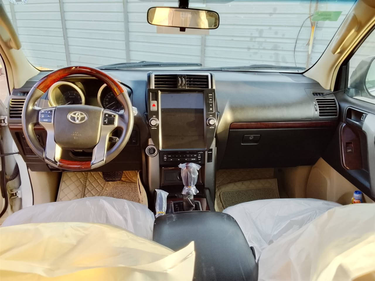 سلام عليكم البيع برادو ٢٠١٠ خليجيه فول موصفات كشنات جلد فتحه بصمه كامره خلفيه أماميه سبير تعليك دبل تانكي ثلاجه مكينه سته سلندر شاير بل مري سياره مكفواله........***********
مكان بغداد......... رقم اربيل تحويل ثانيوم هزه وفحص جداد
