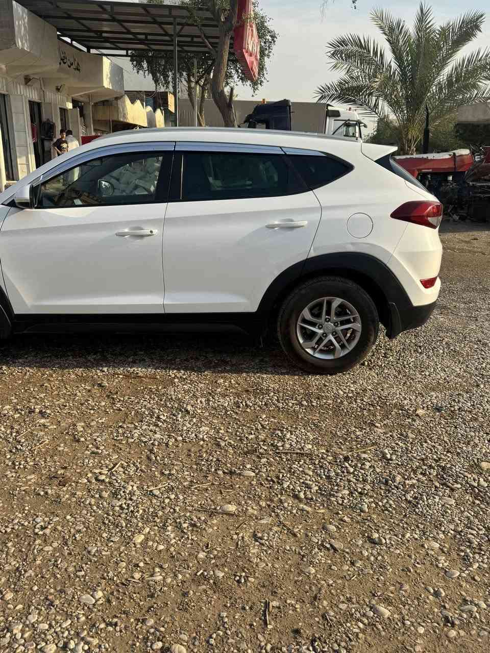 سلام عليكم
توسان 2018 بيهه بنيد مصبوغ وسونار موجود مواصفات تحكمات ستيرن كامره خلفيه حساسات موي شفط اشاير بل مري مثبت سرعه نضام سبورت رقم صلاح الدين بسمي مكاني سامراء السعر 138 وبيهه مجال

***********

