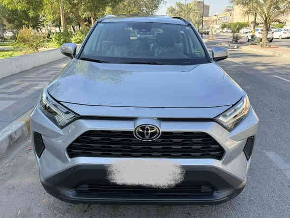 السلام عليكم
تويوتا راف فور XLE هايبرد رقم بغداد بدون ايرباگ
وارد امريكي موديل 2025 دخول جديد
لون سلفر
ماشيه 7000 مشي امريكا فقط
كامله مابيها اي نقص بحالة الوكاله
بيها صبغ جاملغ خلفي ايسر وشويه من قبغ الصندوگ
جميع الايرباگات سليمه

المواصفات:
- فتحة سقف
- بصمة
- لايتات فول زينون
- رادار جانبي Blind Spot
- رادار امامي مانع تصادم
- رادار تحديد مسار
- كشنات كهرباء 
- هيتر كشنات اماميه
- هيتر ستيرن
- تحكم ستيرن كامل
- جنطه خلفيه كهرباء
- ويل كب 18 سموك 
- ٣ انظمة قياده
- اوتو هولد
- هاند بريك بصمه
- شاشة كبيره نظام ابل كار بلي
- كاميرا خلفيه
- فور ويل (دفع رباعي)
- اشارات مري جانبيه
 
السعر المطلوب 26700$ يعني 267 ورقه رقم بغداد
مكان السياره بغداد / كاظميه 
***********
