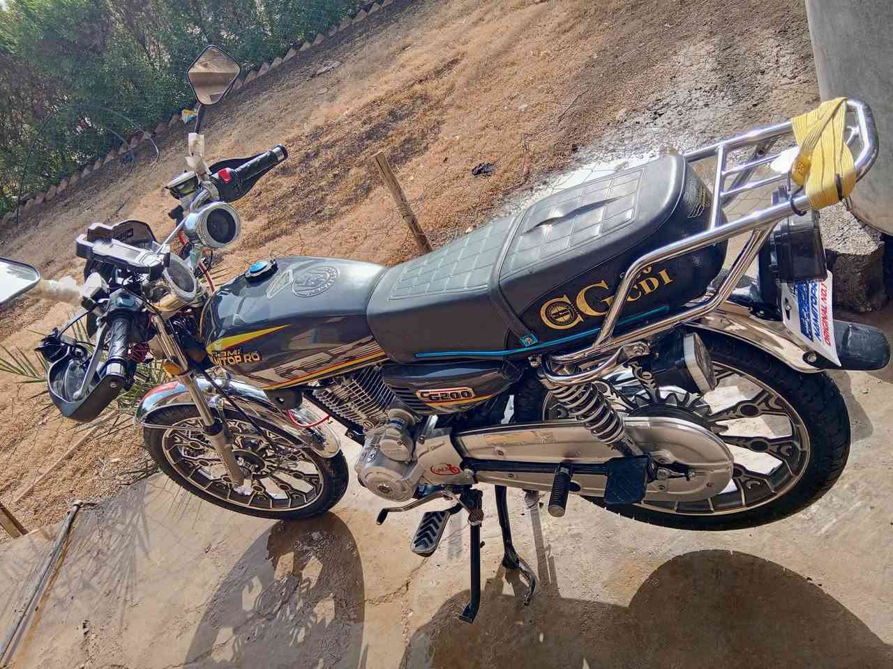 سلام عليكم
ماطور للبيع موديل 2025 محدث 2026 
ماطور مال جنيه نكره سلف يشتغل السعر خابر وتدلل *********** نضافه 100% مبدل دهن شركة 
مره وحده بعدو وضع شركة
