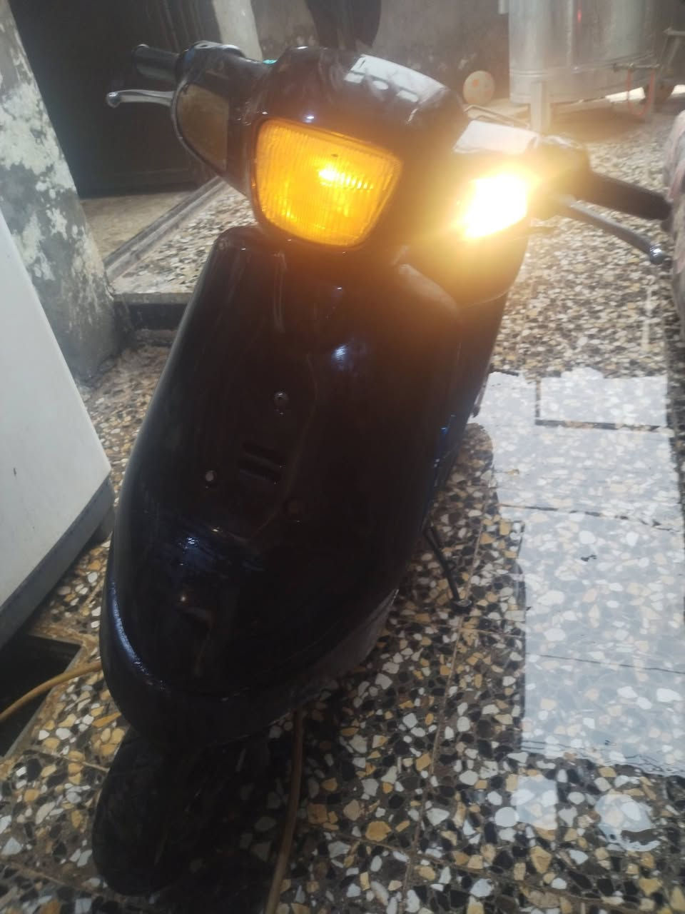 دراجة بطة للبيع شغالة من اول هندر
السعر 150 وبيهه مجال 
***********
