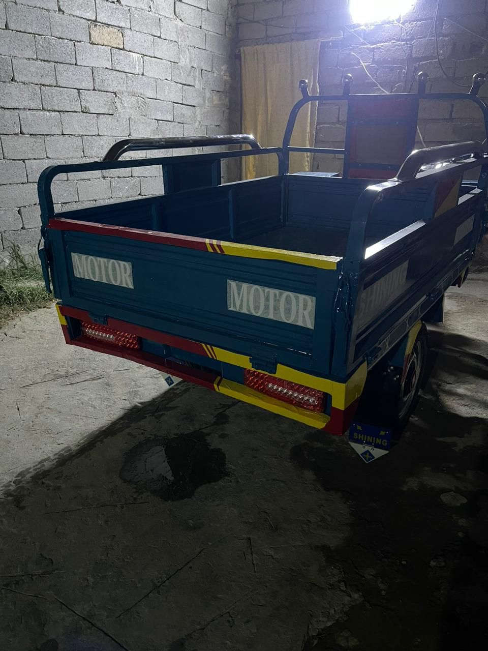 سلام عليكم ستوتاه البيع مديل 21 محرك 22 مكفوله كفاله عام من ركبه من اوراق من شاصي كهربأيات كلهه شغاله مكاني بابل الحمزه الغربي السعر 1700 وبيهه مجال الشراي رقم التصال *********** متواجد وتساب
