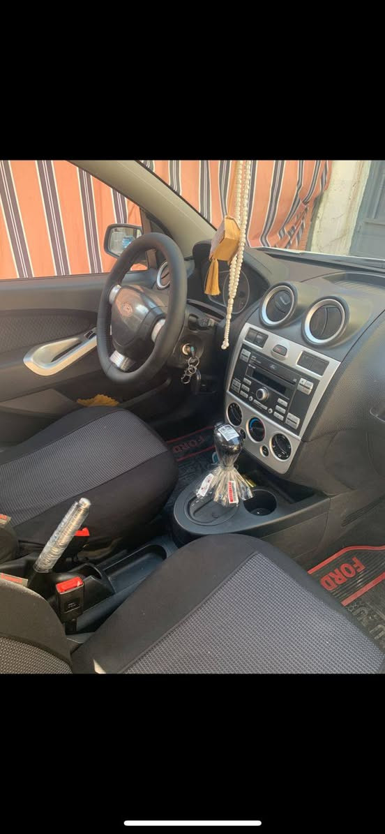 فۆرد فیگۆ گێڕ ئۆتۆماتیک،شەریکەی نیڤا،بۆیاغی نیە،سەنەوی تازەیە،تایەی تازەیە،تەقەوڕەقەی نیە،127هەزار ڕۆشتوە،تەنها بۆ فرۆشتن، ،نرخی 83 کەمێک معامەلە لە سلێمانی *********** السليمانية, العراق
