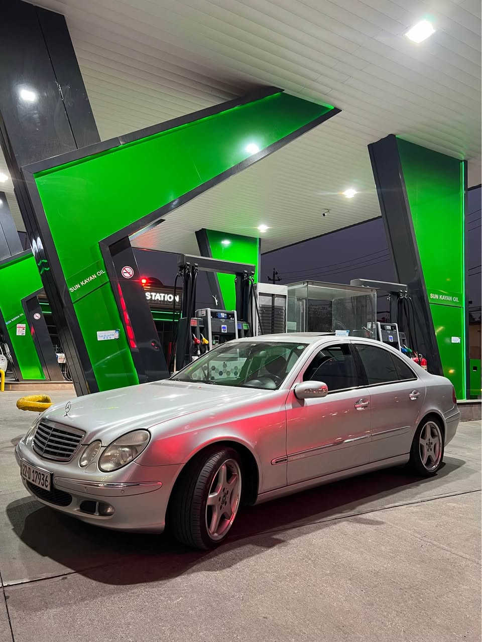 Mercedes Benz W211 E200
سیارە مودیل 2006 Elegance
خلیجی بدون صبغ 
ماشی 245KM
شاشە کار پلەی 
ویل دوو سایز AMG
گیر و معرك کهربایات بشرط 
*********** أربيل, العراق
