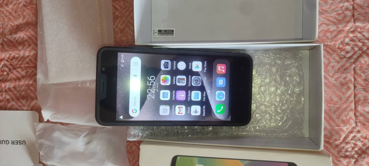 موبايل بهذا الشكل جديد لك شبيه الايفون ب 40


**إذا كنت صاحب هذا الإعلان وتريد حذفه لأي سبب، رجاءا أرسل رسالة إلى الدعم الفني**