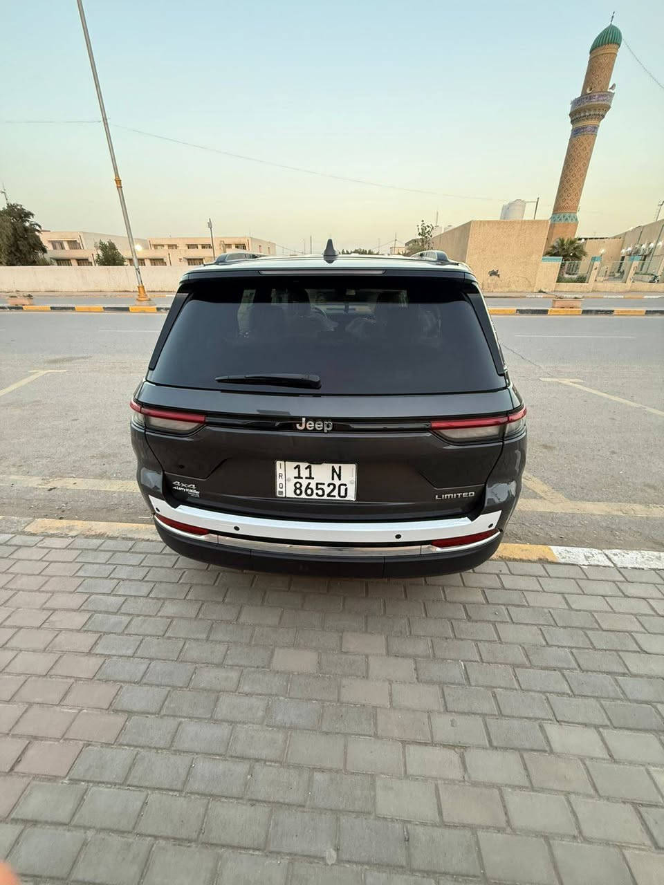 للبيع جيب موديل 2023 رقم بغداد مشروع وطني سنويه جديدة حادثه فقط ربع البنيد نفسه معمر  صور الحادث موجوده بالمنشور شوفهن وتصل/ مكانه واسط قضاء الصويرة/
***********
