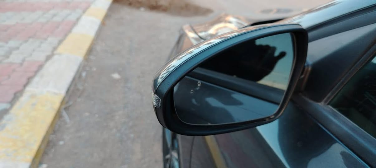 فورتي 2024 دخول جديد محرك دوش ماشيه 12 الف الضرر سطحي جزء من البنيد صبغ بدون ايرباك تترقم شمالي 
***********
