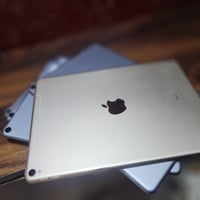 ايباد برو١٠ • جملة • ٦٤/٢٥٦