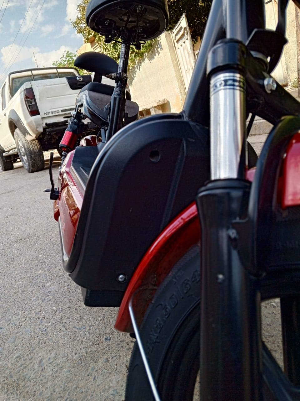 سلام عليكم دراجه شحن البيع بيهه ربع بطاريات جديد دراجه 3 كير تمشي 40 كيلو دراجه بيهه بس لهورن مي شتغلل سعر ب 175 ***********.
لعنوان بغداد الزعفرانية واتساب
