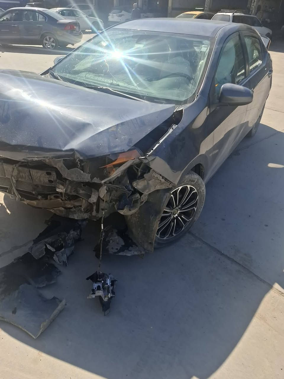 السلام عليكم سيارة للبيع على هاي الوضعيه في ديالى موديل ١٩  رقم سليمانيه LE 
للاتصال ***********
