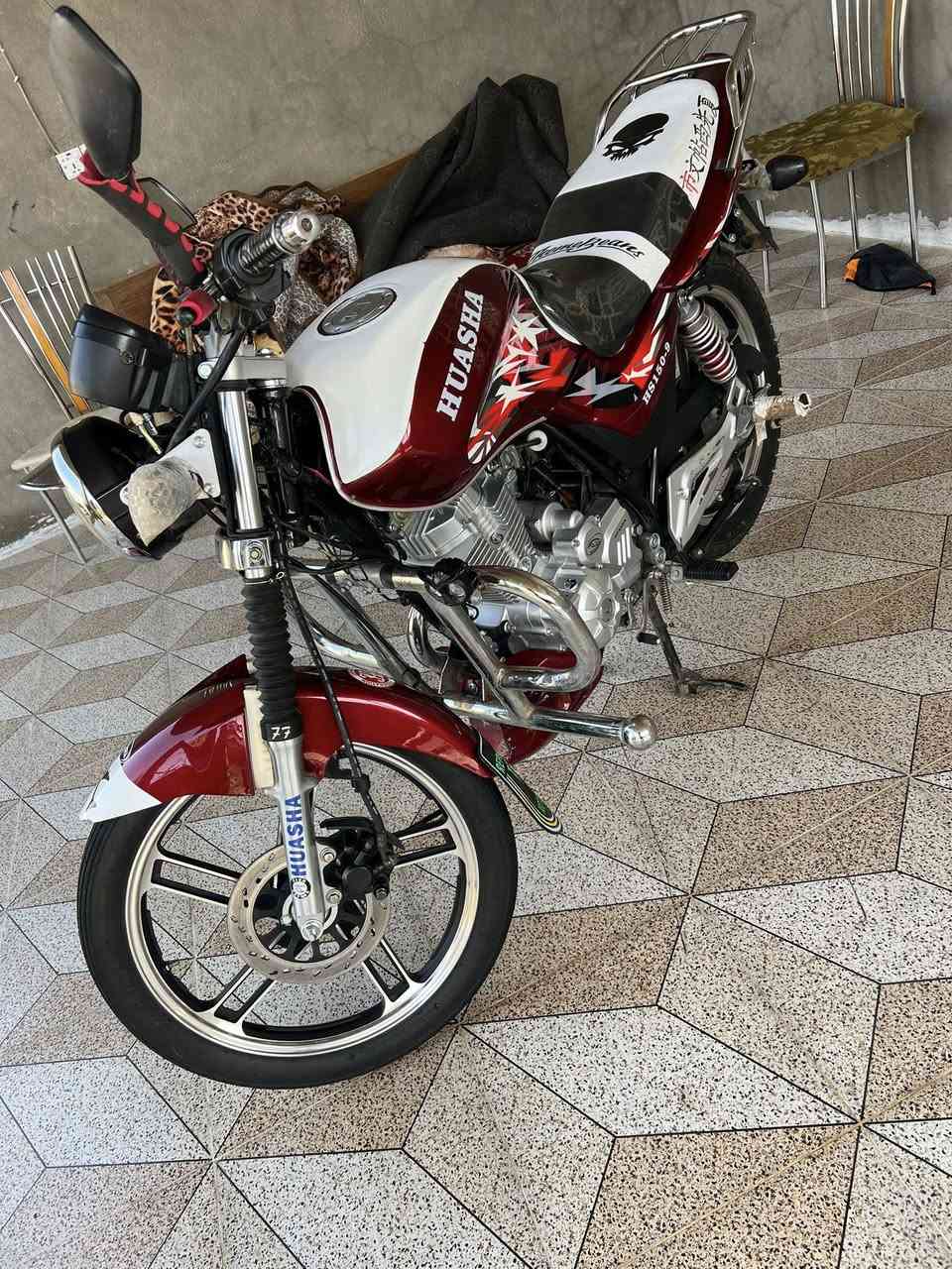 السلام عليكم هيوشه للبيع موديل 2023 نضيف حيل مكفول كفاله عامه مكمرك كامل مدفوع كله بس عل تسجيل السعر خاص او عل رقم *********** ادمن حبيبي ❤️
