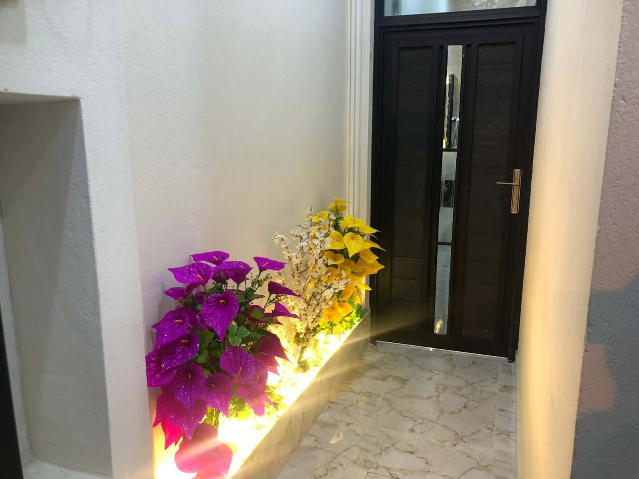 وين الي يدور جديد ومرتب للستفسار *********** او مراجعت مكتب الروان عنوان المكتب كوت حي الحكيم قرب نزلت علاء غريب
