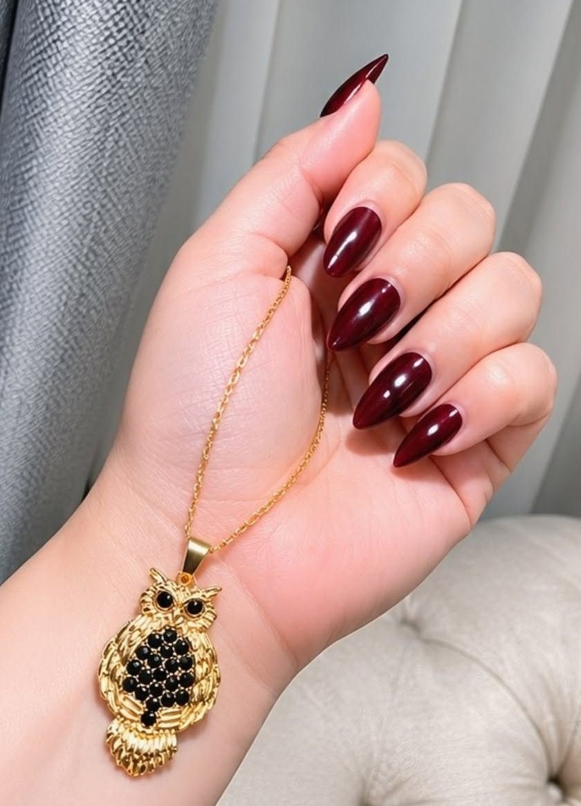 قلادة البومة 
لصاحبات الذوق الرفيع 💋
قلادة نسائية فاخرة مرصعة بالحجر 
✅طلاء ثابت
✅ذهب برازيلي اصلي
✅ مايتغير لونهه
✅متوفر باللون الذهبي
الاصلية 💯
متوفرة بالونين الاسود والفيروزي 
السعر ٦ الاف 
🚘يوجد خدمة توصيل لجميع محافظات العراق ٤ الاف🚘


**إذا كنت صاحب هذا الإعلان وتريد حذفه لأي سبب، رجاءا أرسل رسالة إلى الدعم الفني**