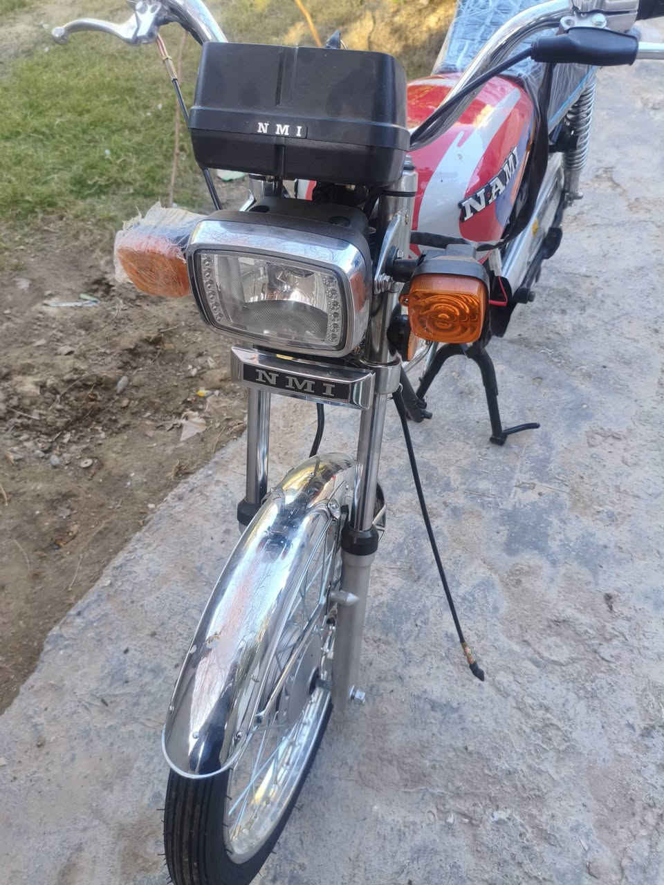 سلام عليكم دراجه نامه تعمير كله 26
شاصي سكنر 2026
دراجه بس مكنيه جيب وشد كامله 
البيع شراي يتصل  ***********
