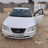 ٢٠١١ • فتحة سقف • رقم بغداد