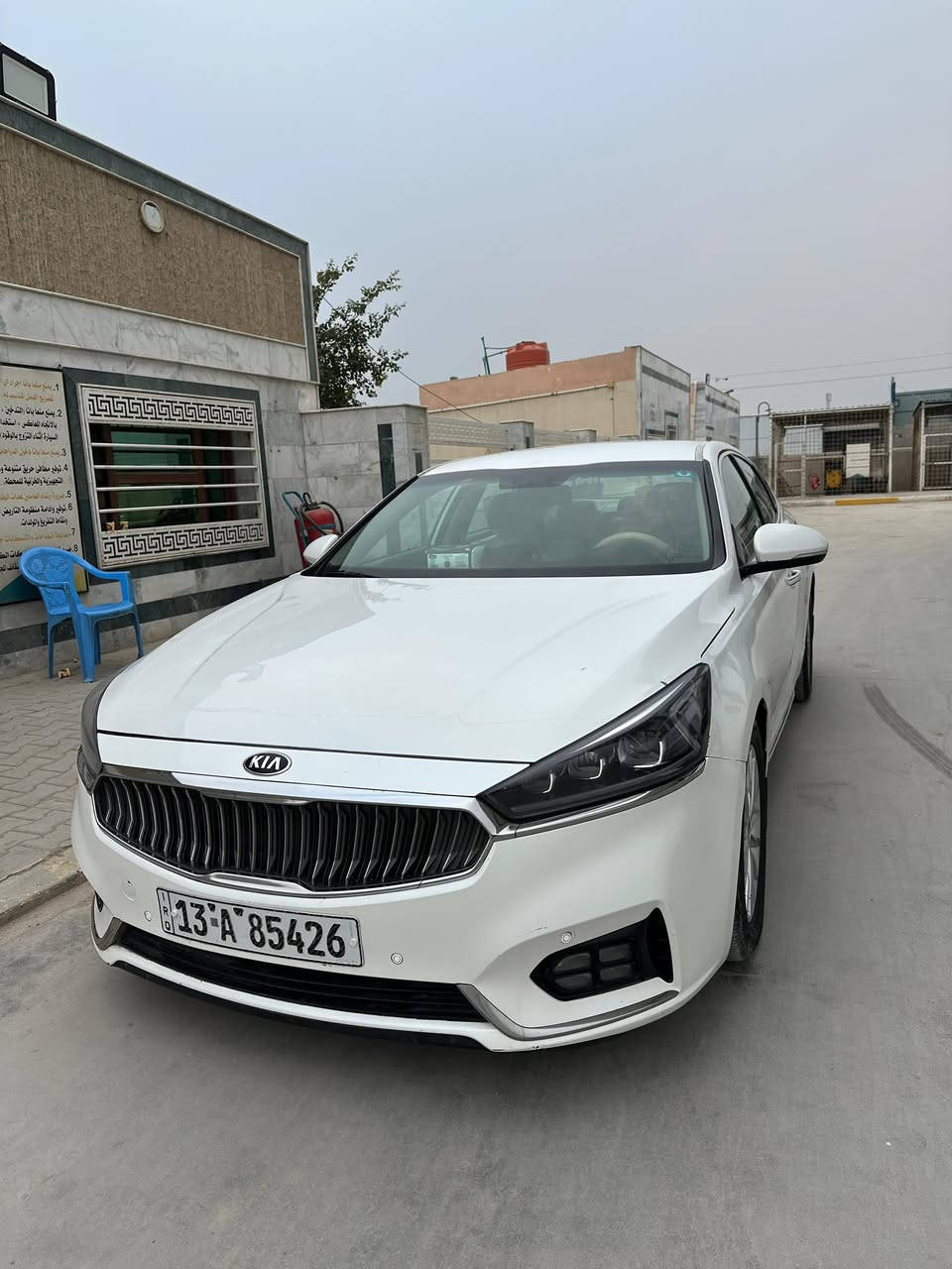 كيا كادنزا خليجي  موديل ١٨  ٦سلندر ٣٥٠٠ السيارة بيها ربع البنيد صبغ فقط وبيها اماكن بارد ولاقطرة معجون ولامبدل بيها اي قطعة السياره جديده واستخدام شخصي رقم ميسان تريد وكاله او تحويل ماكو مشكله وللاستفسار الاتصال على الرقم التال السعر 173ورقه وبيه مجال بسيط
مكاني البصرة***********
